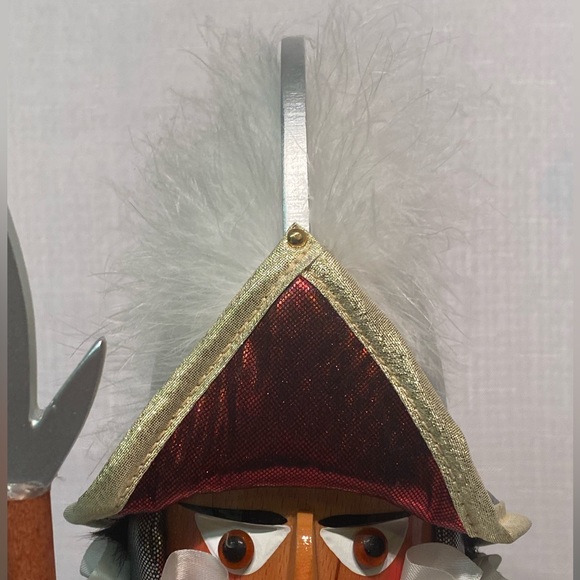 Steinbach "Captain Guido" of the Swiss Guards Nutcracker Club Member Piece IV - Picture 6 of 16